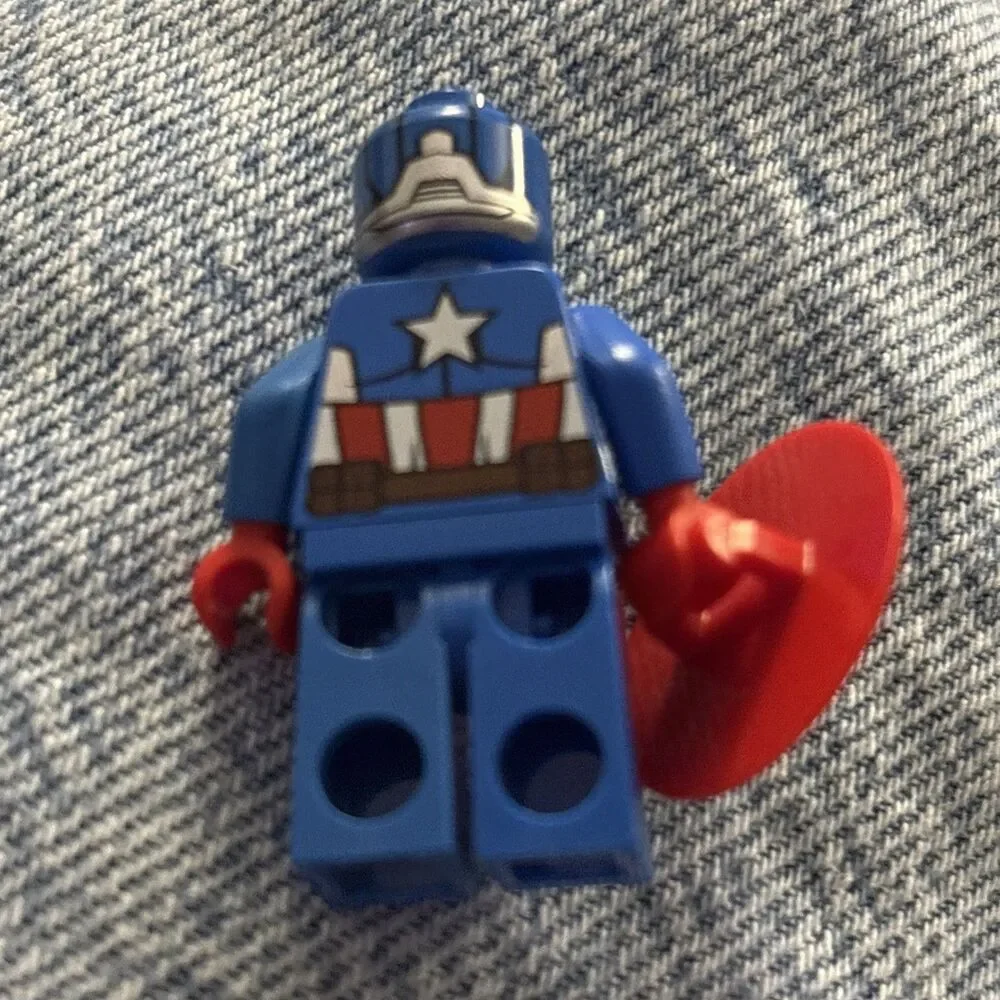 LEGO Marvel Super Heroes Minifigure Captain America 6865 Avengers